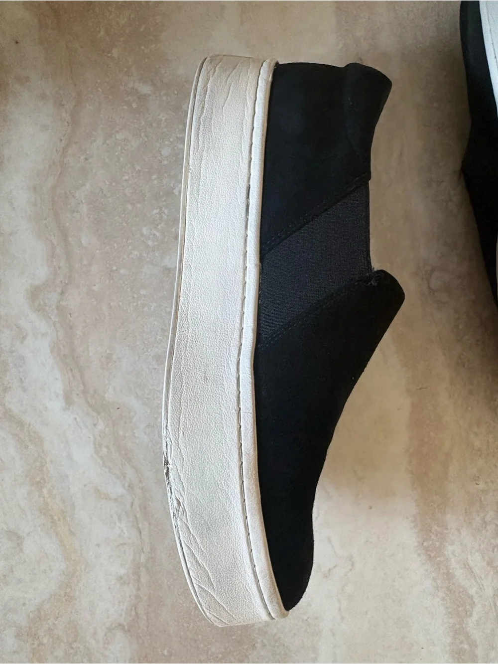 Vince Suede Warren Platform Sneakers – Black | Size 8.5